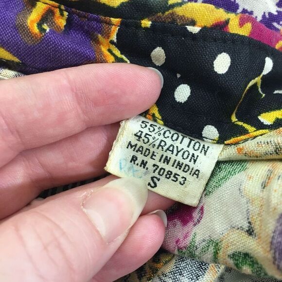 Andrew Sports Studio Women's Vintage Button Up Embellished Floral Sequence Shirt - Picture 8 of 10